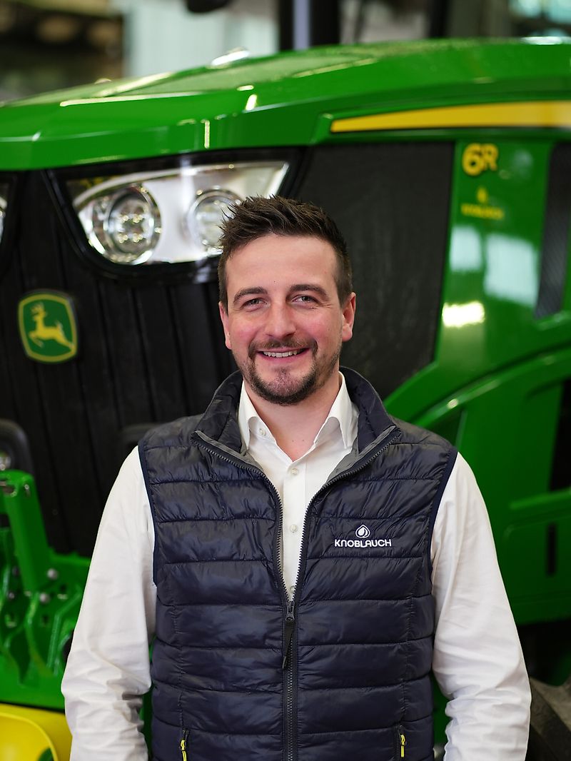 Лице за контакти Г-н Lukas Fehringer